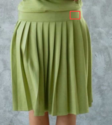 Jupe mi-longue plissée